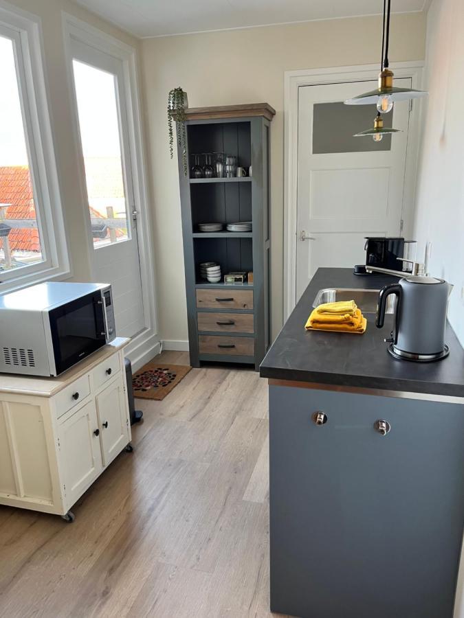 Bed and Breakfast De Molen Зирикзе Экстерьер фото